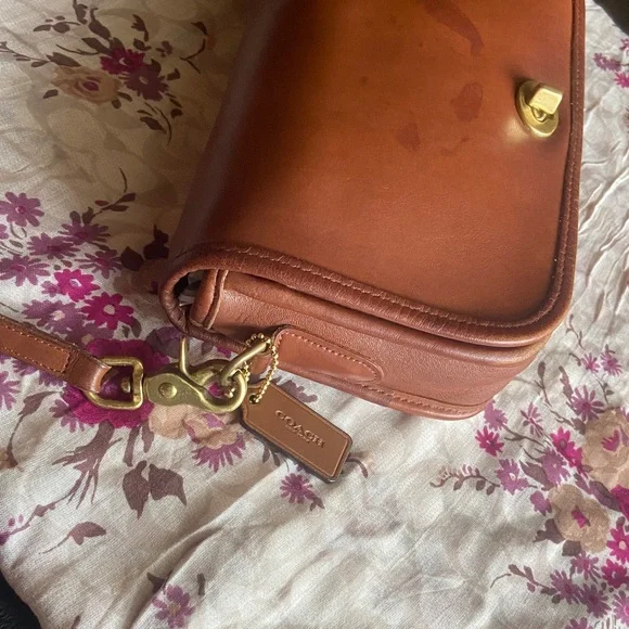 Vintage Coach Pocket purse - Picture 7 of 14